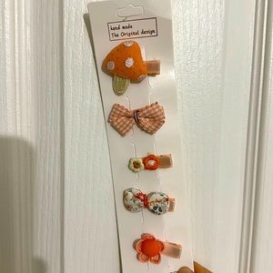 Baby Girl, kids girls hair Icon Hair Clips (x5) orange,flower,mushroom,butterfly